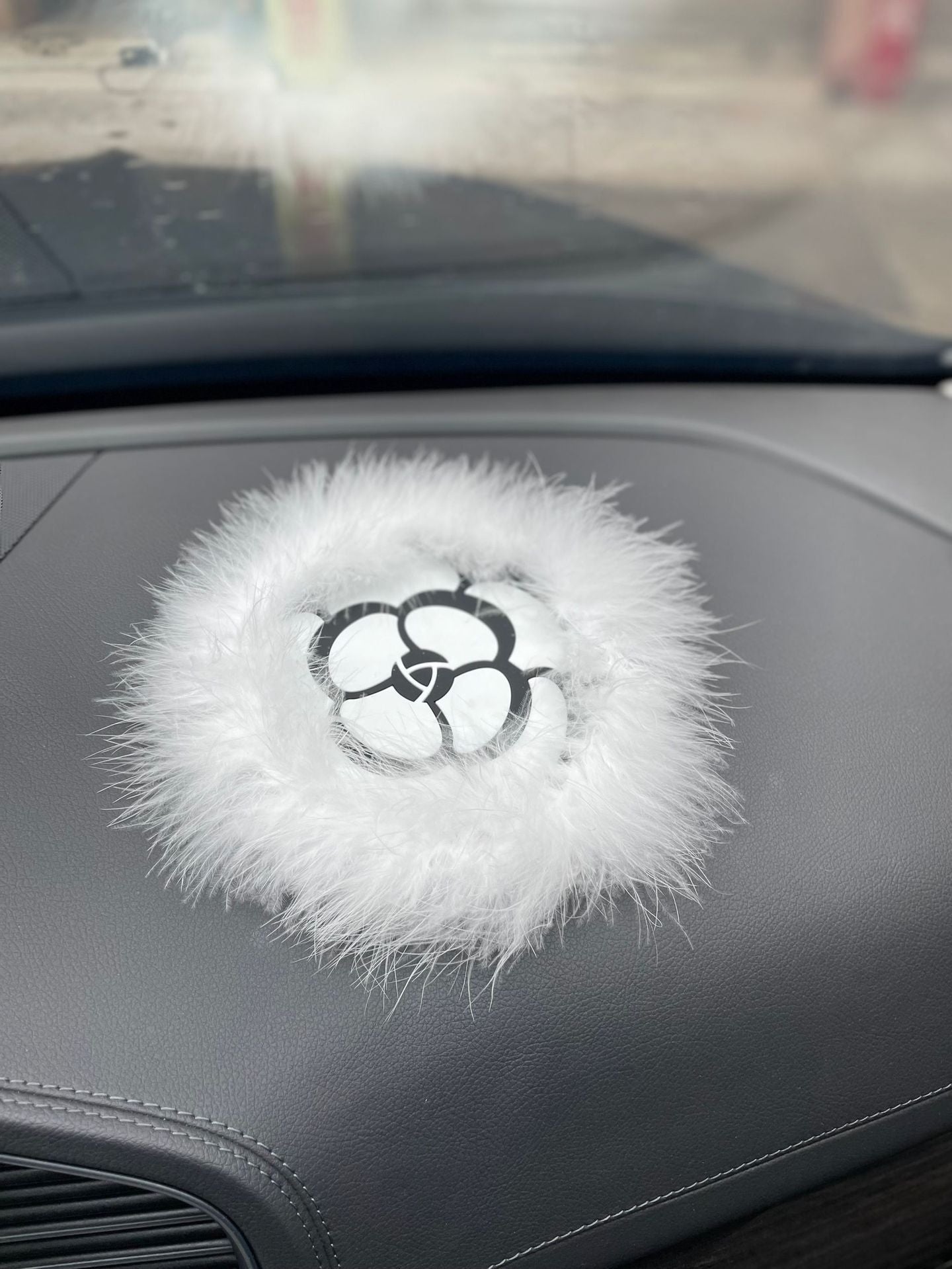 Large Creative Rhinestone Anti-Slip Car Dashboard Mat